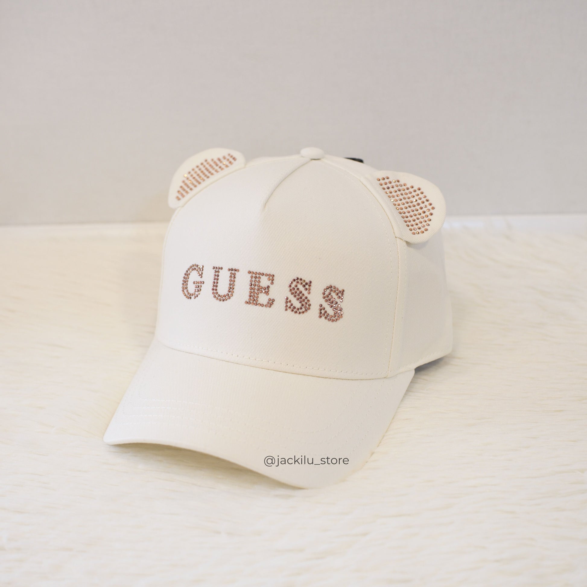 Gorros Guess