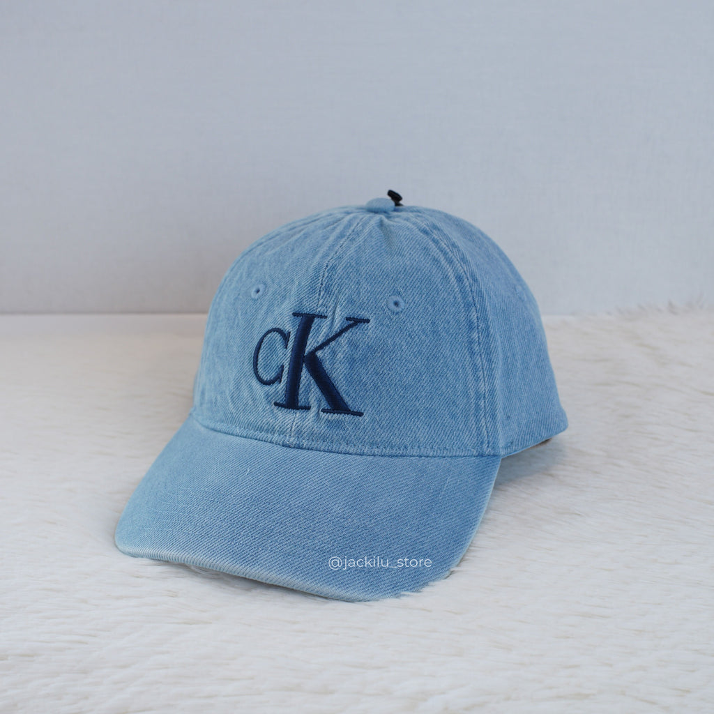 Gorros Calvin Klein