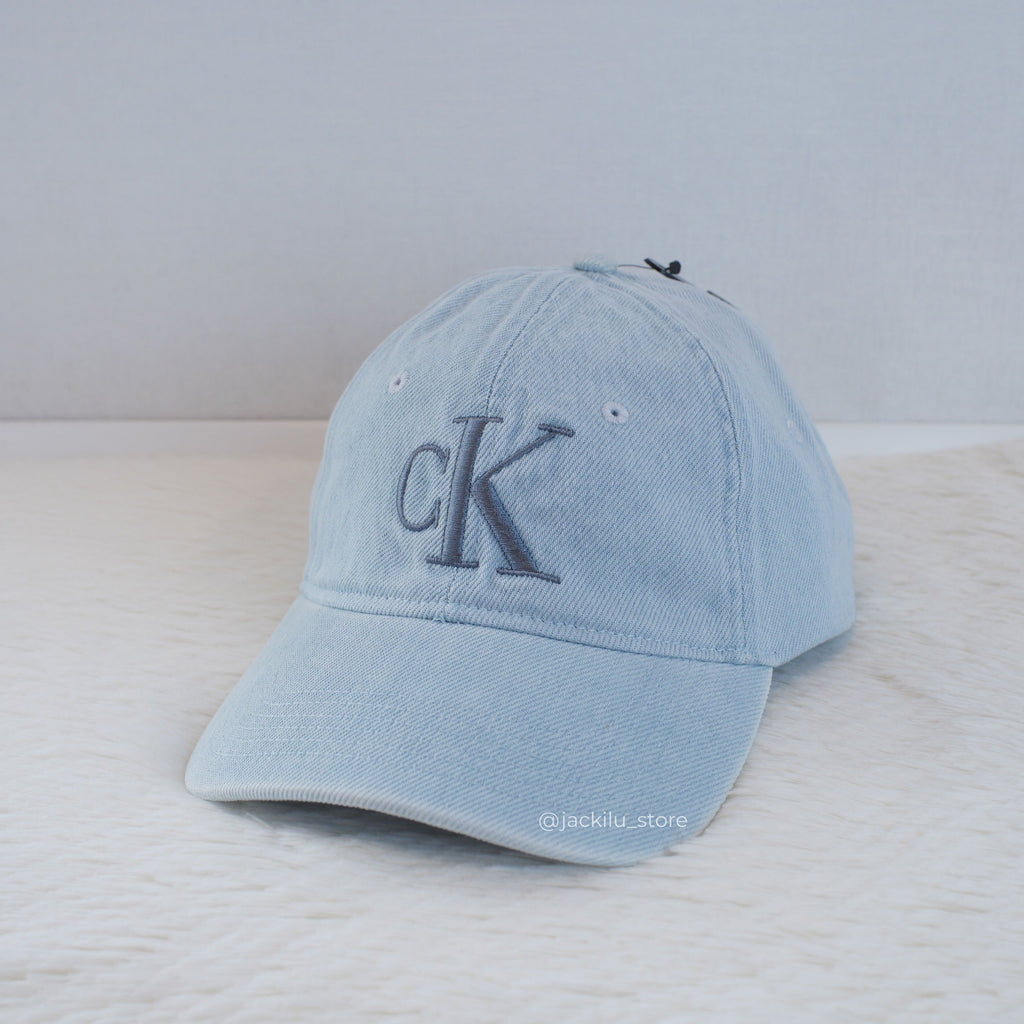 Gorros Calvin Klein