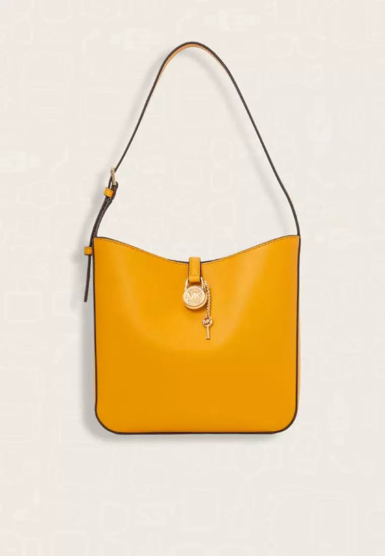 Lyra Bucket Shoulder