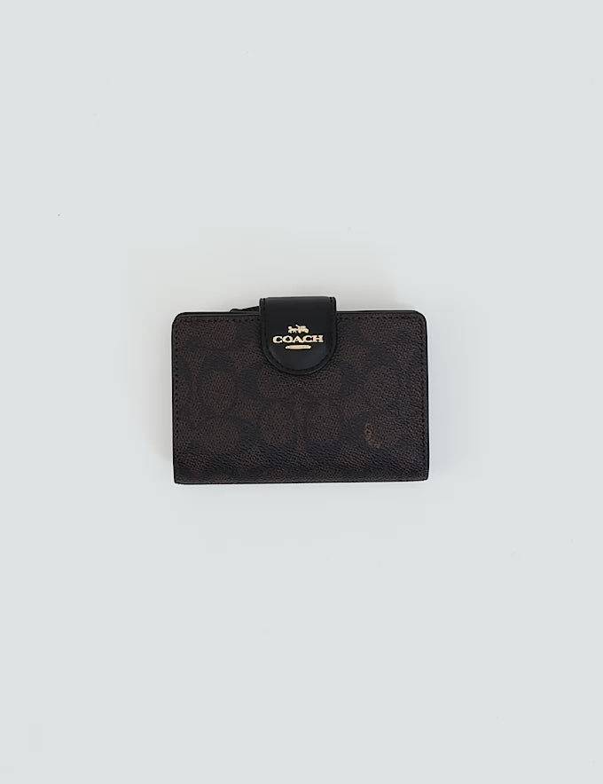 Billetera mediana Coach