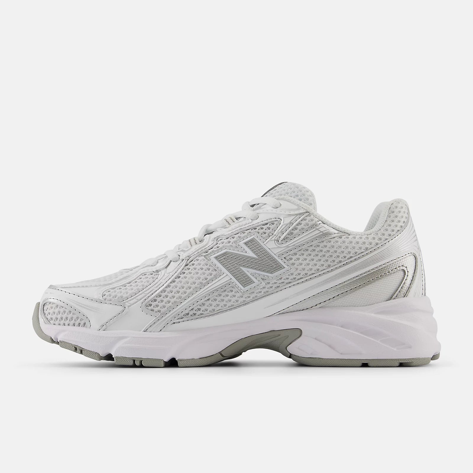NB 740